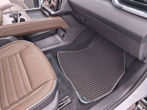 New 2026 GMC Acadia Denali Ultimate AWD/4WD image 39