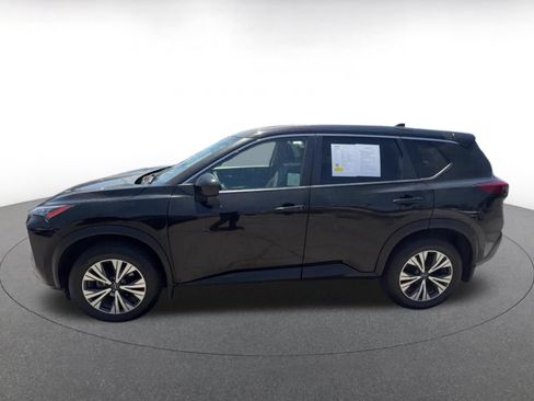Used 2023 Nissan Rogue SV FWD image 9