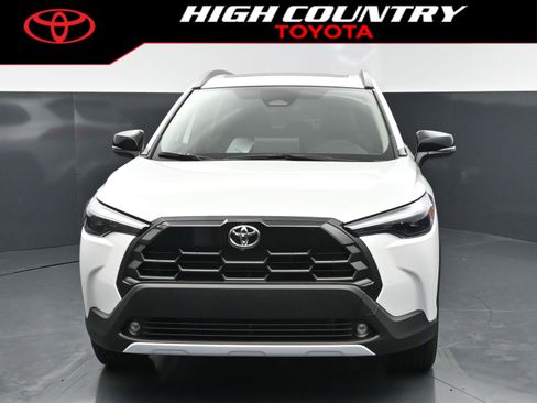 New 2026 Toyota Corolla Cross XLE w/ Convenience Package FWD image 8