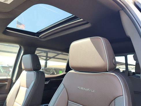 New 2026 GMC Sierra 1500 Denali w/ Denali Reserve Package image 17