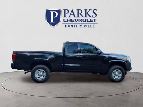 Used 2023 Toyota Tacoma SR AWD/4WD image 35