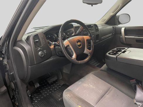 Used 2011 Chevrolet Silverado 1500 LT w/ All-Star Edition AWD/4WD image 14