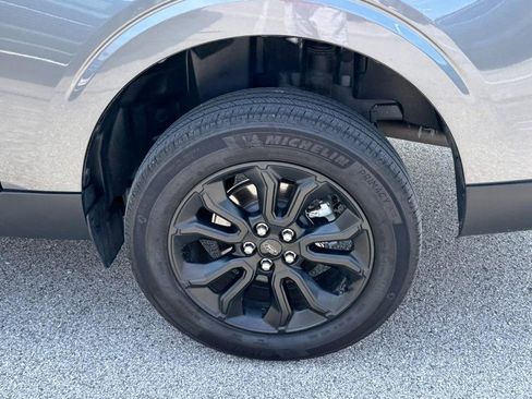 Used 2023 Ford Maverick XLT w/ XLT Luxury Package FWD image 7