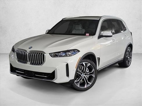 Certified 2025 BMW X5 sDrive40i w/ Parking Assistance Package image 1