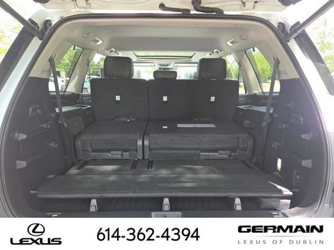 Used 2024 Toyota Sequoia Limited w/ Tow Technology Package AWD/4WD image 31