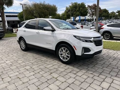 Used 2023 Chevrolet Equinox LT FWD image 16
