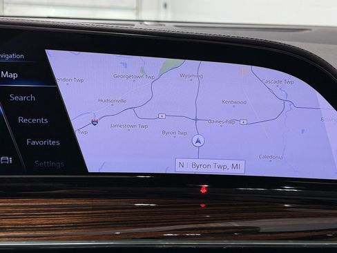 Used 2023 Cadillac Escalade ESV Premium Luxury AWD/4WD image 31