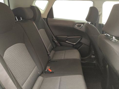 Used 2020 Kia Soul S FWD image 19