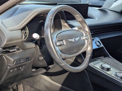 Used 2024 Genesis GV80 2.5T image 14