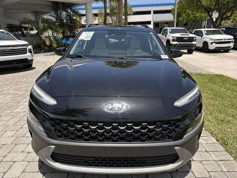 Used 2022 Hyundai Kona SEL w/ Convenience Package FWD image 18