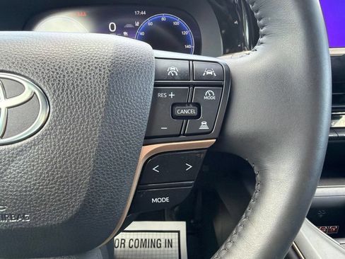 Used 2023 Toyota Crown w/ Carpet Mat Package (TMS) AWD/4WD image 28