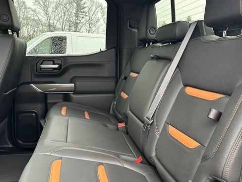 Certified 2021 GMC Sierra 1500 AT4 w/ AT4 Value Package AWD/4WD image 20
