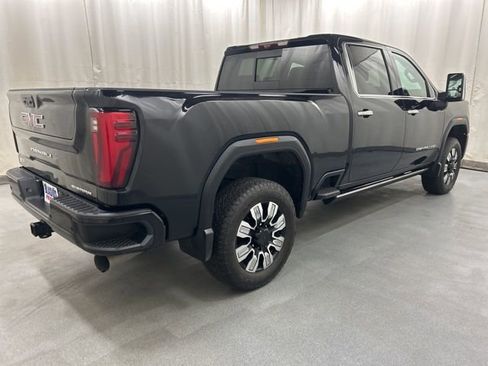 Used 2024 GMC Sierra 2500 Denali w/ Technology Package image 5