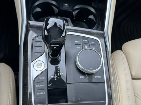 Used 2021 BMW 330i xDrive Sedan w/ Premium Package image 14