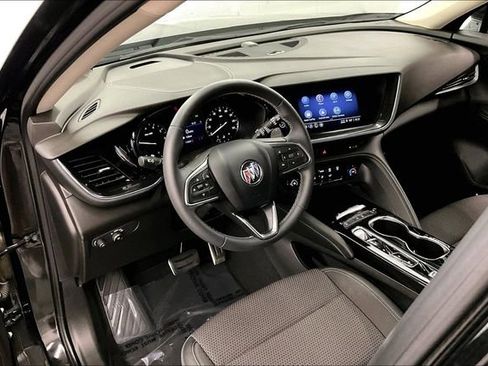 Used 2022 Buick Envision Preferred w/ Sport Touring Package FWD image 16