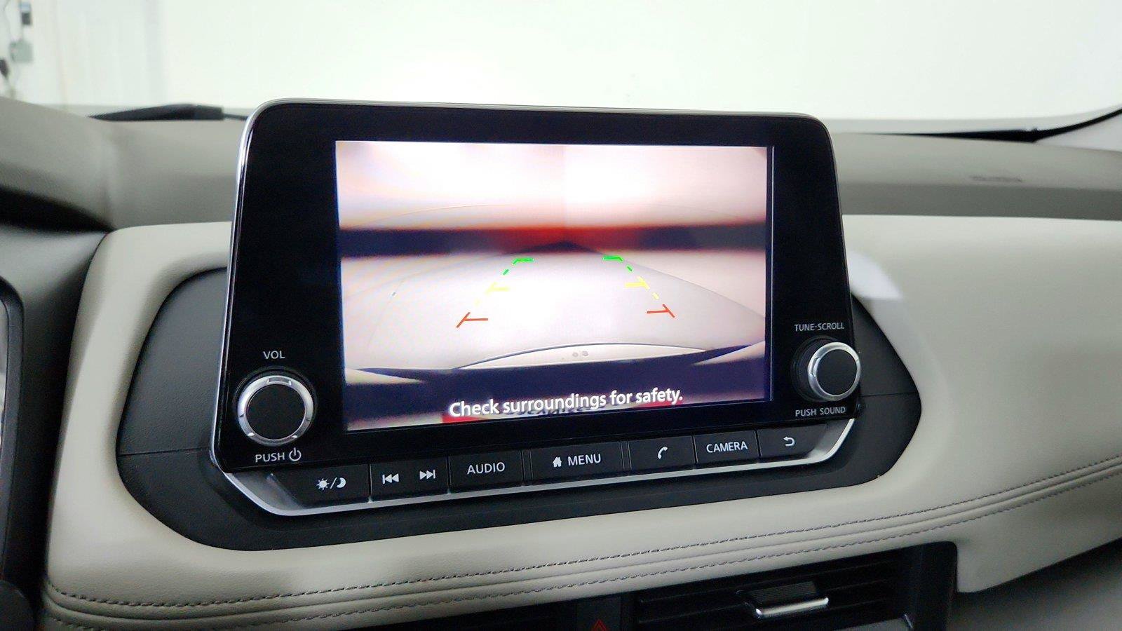 Used 2023 Nissan Rogue SV FWD image 34