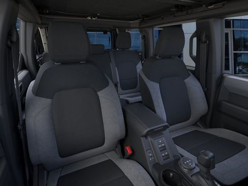 New 2025 Ford Bronco Big Bend AWD/4WD image 10