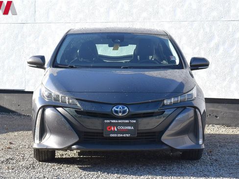 Used 2018 Toyota Prius Prime Premium image 7