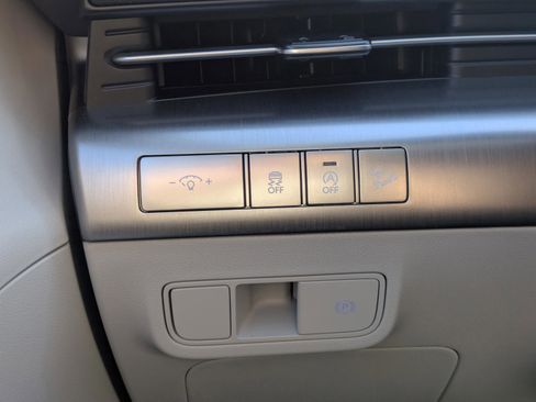 New 2026 Hyundai Kona SE FWD image 21