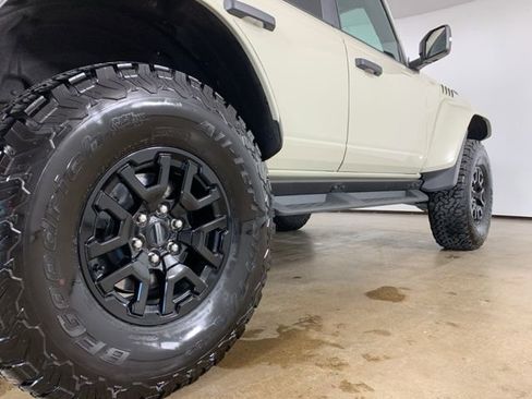 Used 2025 Ford Bronco Raptor w/ Interior Carbon Fiber Pack image 10