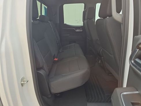 Used 2024 GMC Sierra 1500 SLE w/ Preferred Package image 35