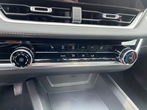 New 2026 Chevrolet Equinox LT image 20