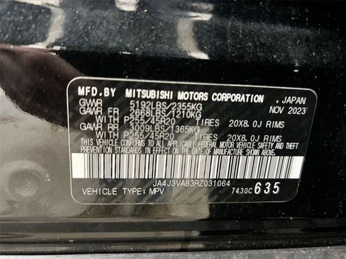 Used 2024 Mitsubishi Outlander SE image 28