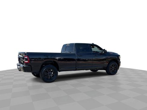 Used 2021 RAM 3500 Big Horn w/ Level B Equipment Group AWD/4WD image 8