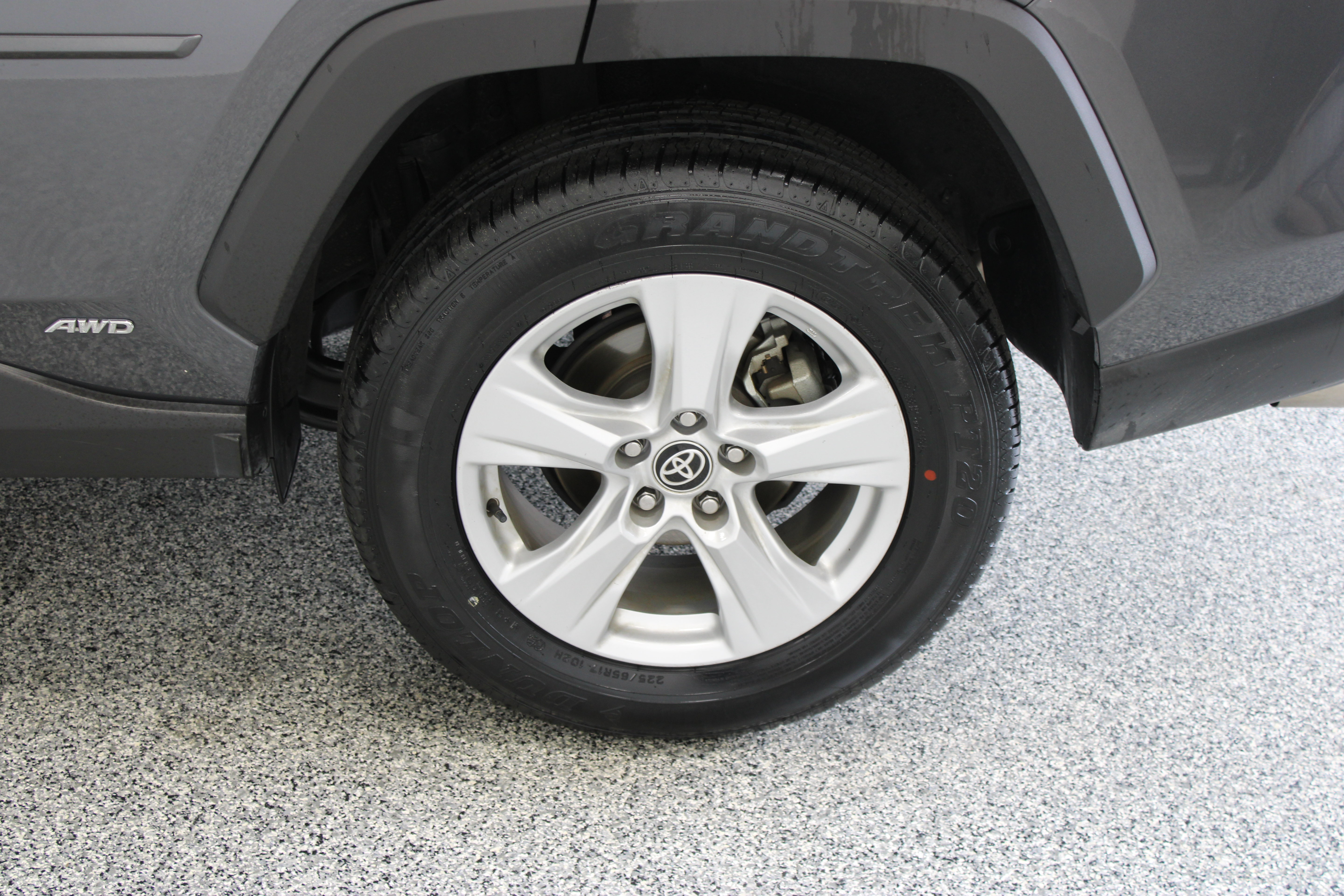 Certified 2021 Toyota RAV4 XLE w/ Convenience Package AWD/4WD image 10