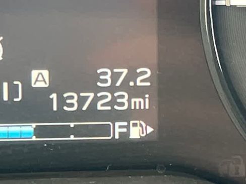 Certified 2022 Subaru Crosstrek 2.0i Premium w/ Popular Package #2 image 36