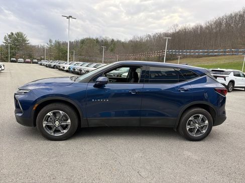 Used 2023 Chevrolet Blazer LT w/ LPO, Floor Liner Package image 8