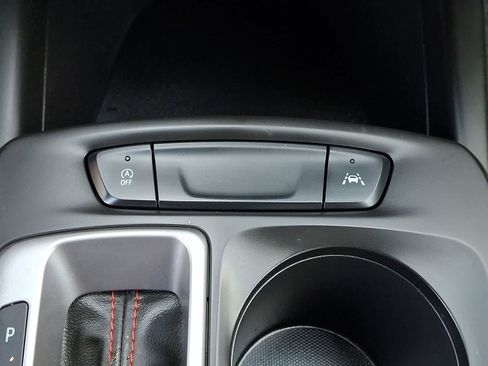Used 2024 Chevrolet Trax RS w/ Driver Confidence Package FWD image 25