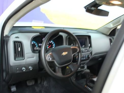 Used 2020 Chevrolet Colorado W/T w/ WT Convenience Package AWD/4WD image 14