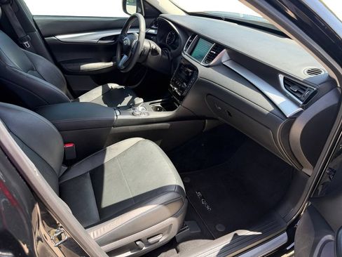 Used 2022 INFINITI QX50 Essential FWD image 16
