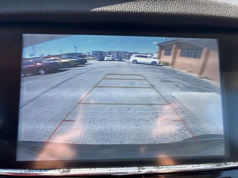 Used 2021 Buick Encore Preferred image 27