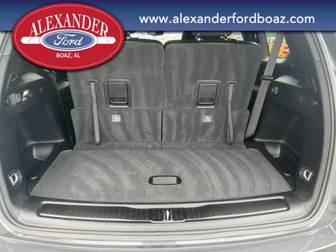 Used 2024 Jeep Grand Cherokee L Altitude AWD/4WD image 18