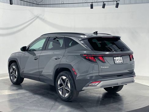 Used 2026 Hyundai Tucson SEL AWD/4WD image 14