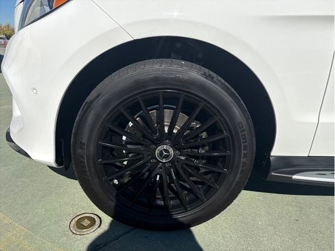 Used 2018 Mercedes-Benz GLE 350 image 12