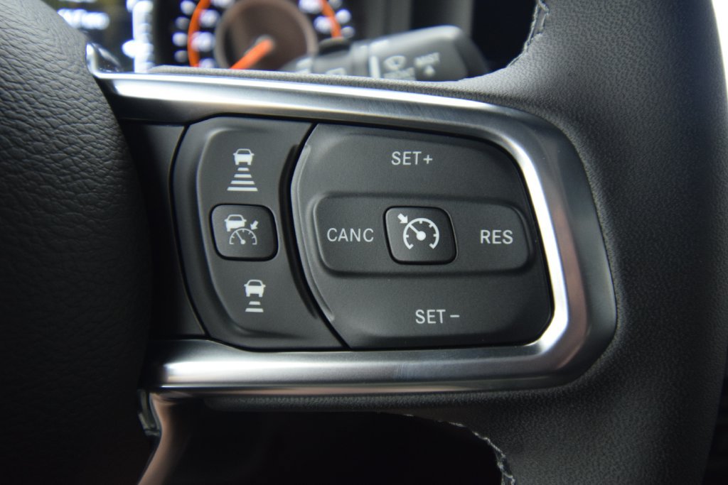 New 2026 Jeep Wrangler Unlimited Sahara AWD/4WD image 26