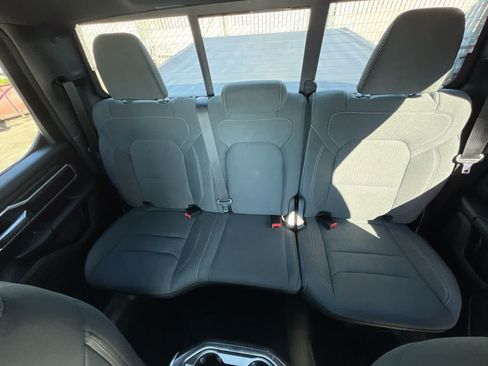 Used 2022 RAM 1500 Big Horn AWD/4WD image 23