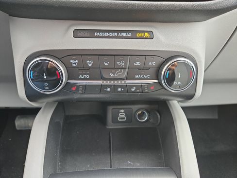 Used 2024 Ford Escape Active AWD/4WD image 20