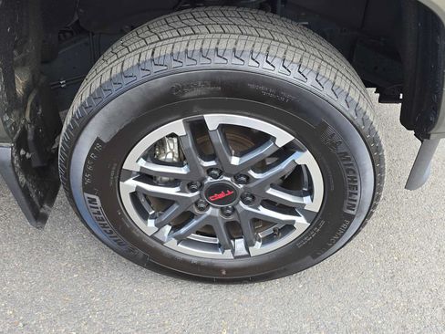 Certified 2025 Toyota Tacoma TRD Sport AWD/4WD image 10