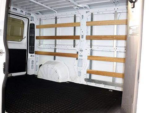Used 2025 RAM ProMaster 2500 w/ U-Haul Equipment Group FWD image 28