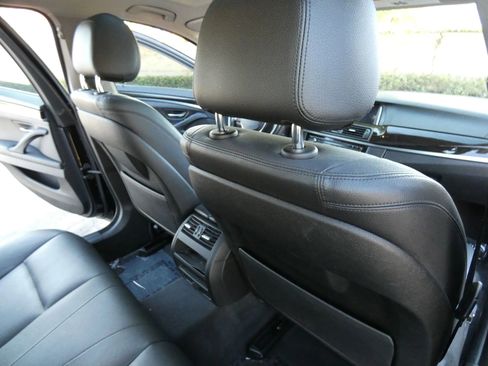 Used 2016 BMW 535i Sedan image 39
