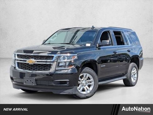 Used 2017 Chevrolet Tahoe LS image 1