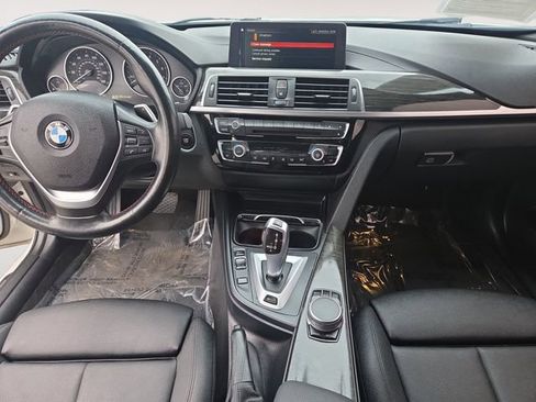 Used 2018 BMW 330e RWD image 10
