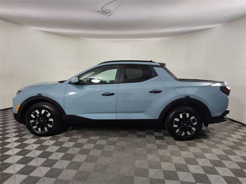 Certified 2025 Hyundai Santa Cruz SEL image 2