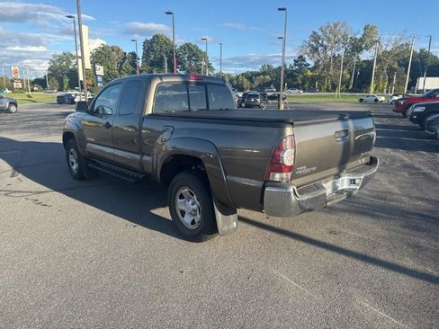 Used 2009 Toyota Tacoma 4x4 Access Cab V6 image 3