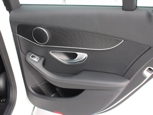 Used 2017 Mercedes-Benz C 300 Sedan image 16