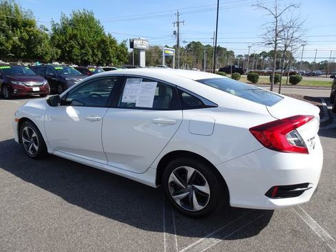 Used 2019 Honda Civic LX image 6